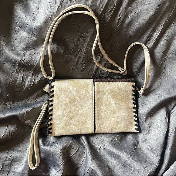 Y2K Color Block Purse - Picture 4 of 4